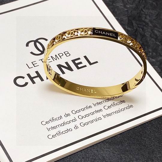 Chanel bracelet 12lyh43 (2)