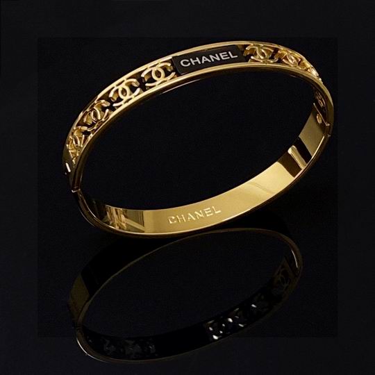 Chanel bracelet 12lyh43 (9)