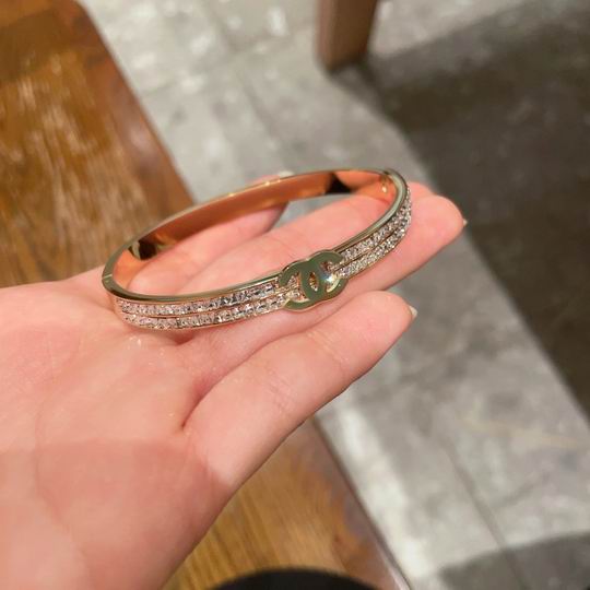 Chanel bracelet 12lyh46 (6)