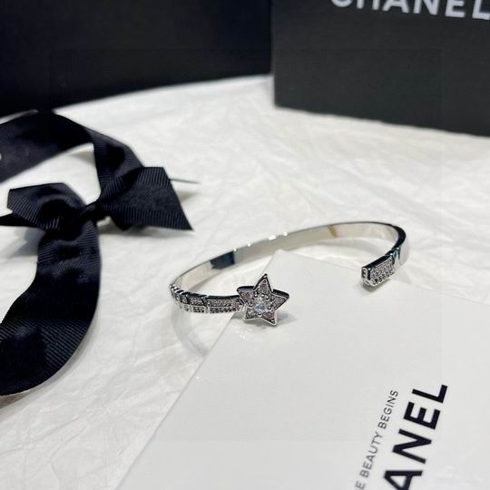 Chanel bracelet 12lyh49 (1)