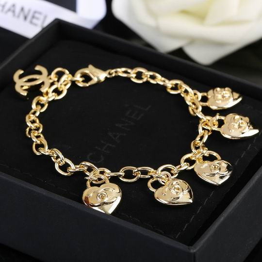 Chanel bracelet 12lyh55 (6)