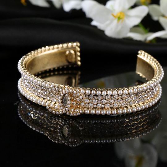 Chanel bracelet 12lyh61 (4)