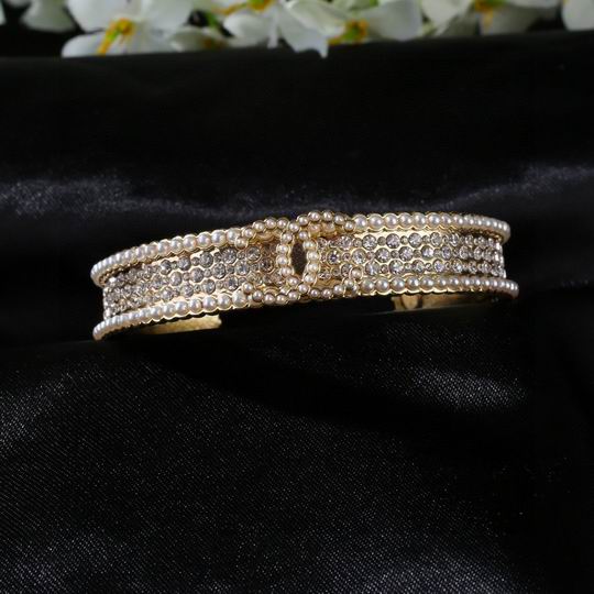 Chanel bracelet 12lyh61 (6)