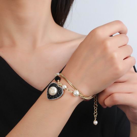 Chanel bracelet 12lyh63 (7)