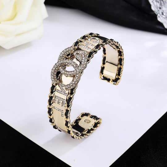 Chanel bracelet 12lyh65 (6)
