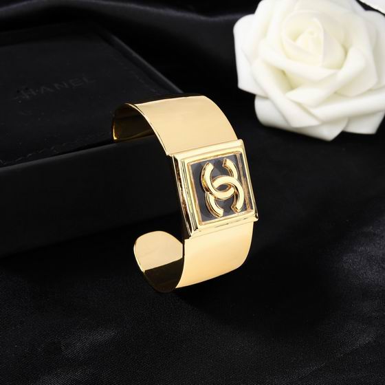 Chanel bracelet 12lyh69 (2)