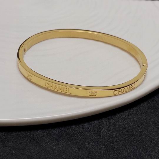 Chanel bracelet 12lyh73 (5)