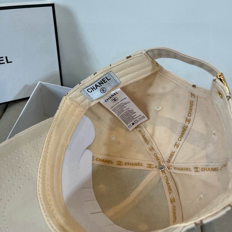 Chanel cap dx (2)