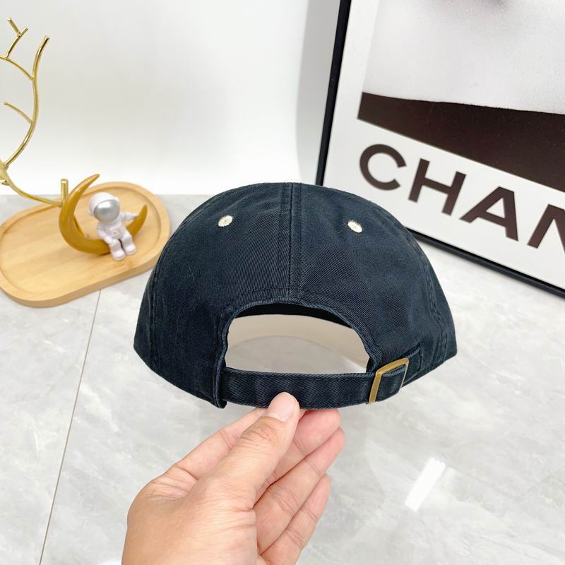 Chanel cap dx (237)