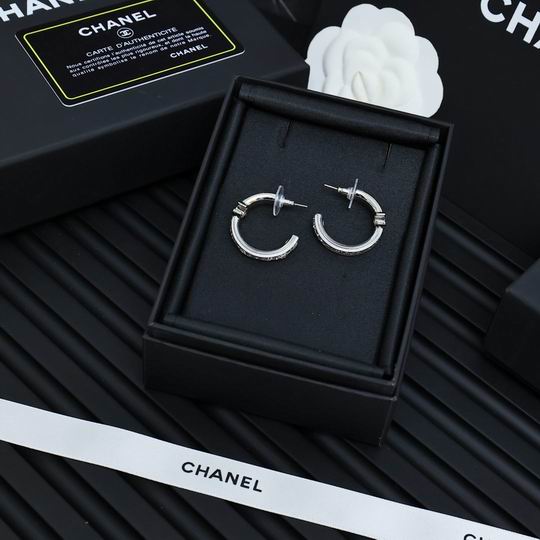 Chanel earring 01lyh379 (3)