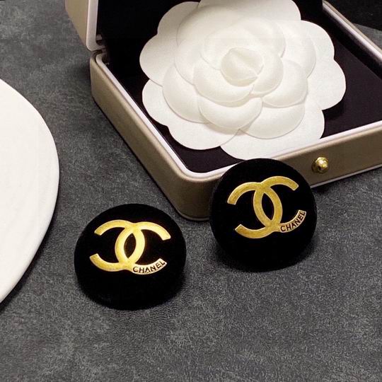 Chanel earring 01lyh408 (3)