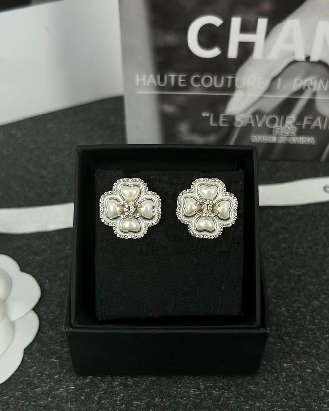 Chanel earring 12lyh191 (4)