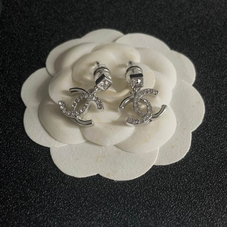 Chanel earring 12lyh202 (4)
