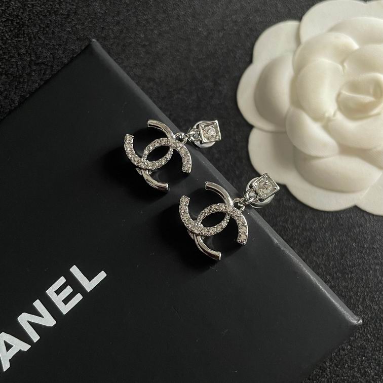 Chanel earring 12lyh202 (5)