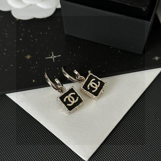 Chanel earring 12lyh240 (1)