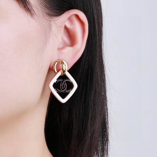 Chanel earring 12lyh300 (4)