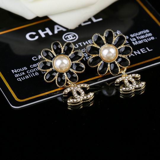 Chanel earring 12lyh302 (1)