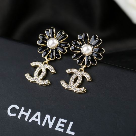 Chanel earring 12lyh303 (1)