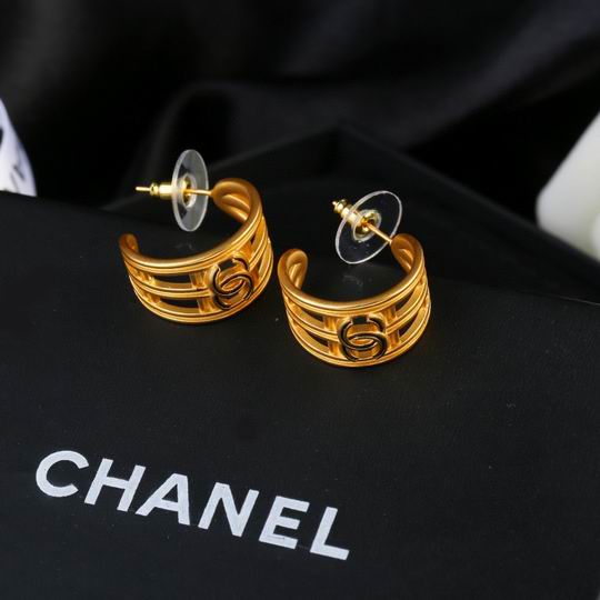 Chanel earring 12lyh308 (6)
