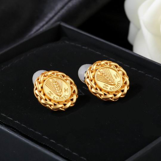 Chanel earring 12lyh330 (4)