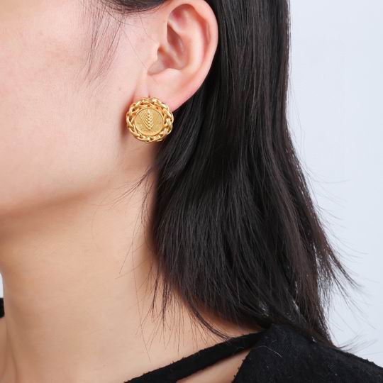 Chanel earring 12lyh330 (5)