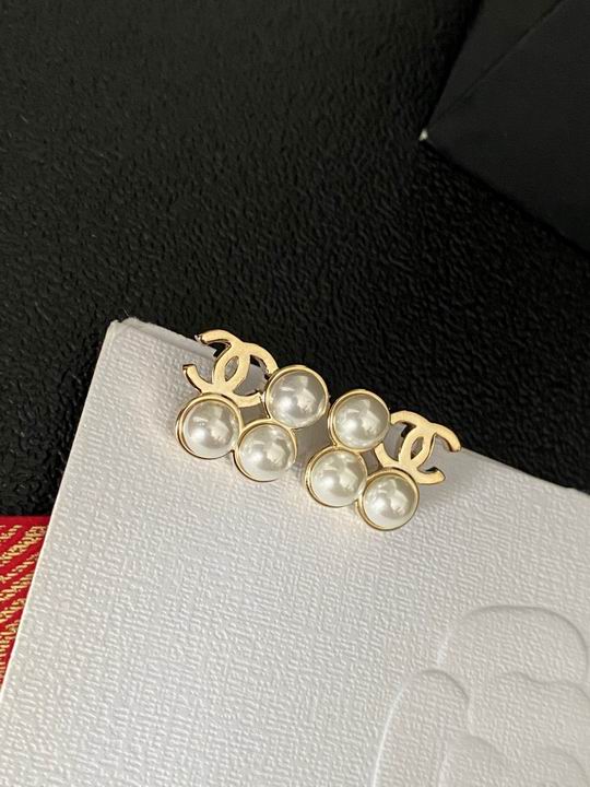 Chanel earring 12lyh352 (1)