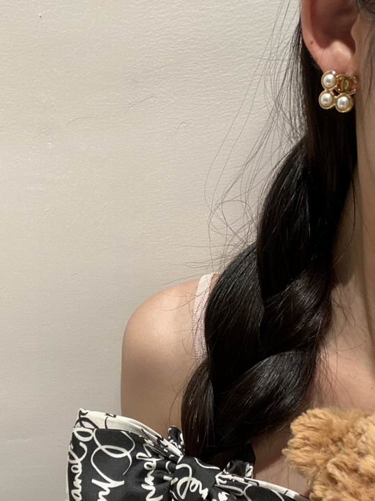 Chanel earring 12lyh352 (4)