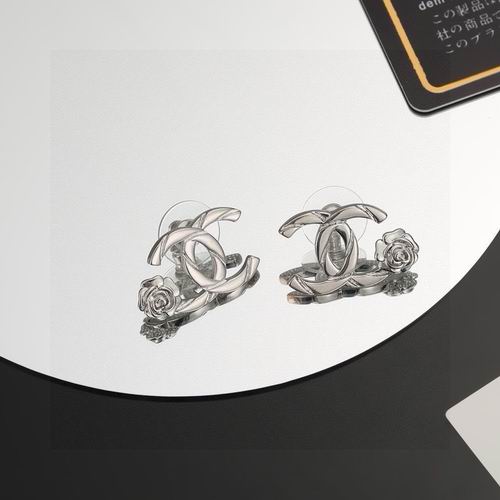 Chanel earring 12lyh358 (1)
