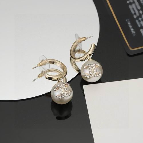 Chanel earring 12lyh360 (1)