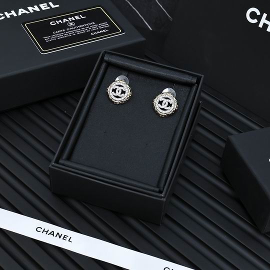 Chanel earring 12lyh368 (5)