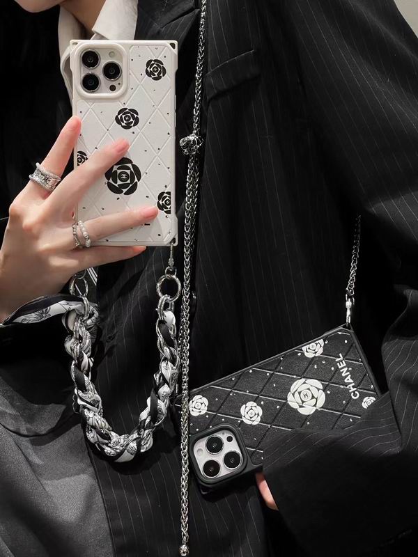 Chanel iPhone 12-15pro max (1)