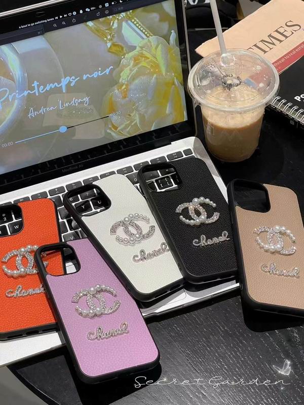 Chanel iphone 16Pro max  (6)
