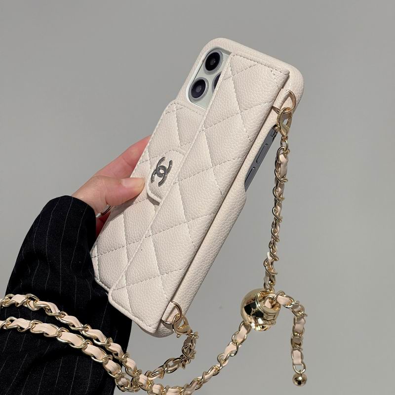 Chanel iphone shell (2)
