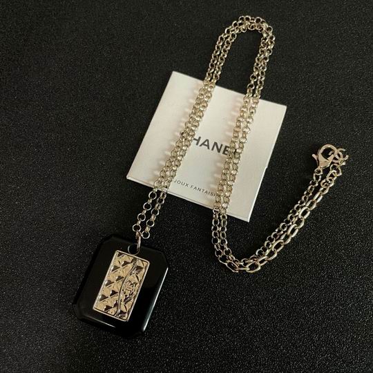 Chanel necklace 12lyh105 (1)