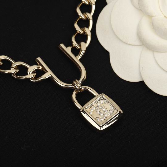 Chanel necklace 12lyh226 (2)