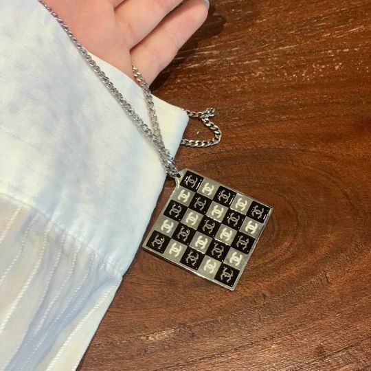 Chanel necklace 12lyh230 (6)