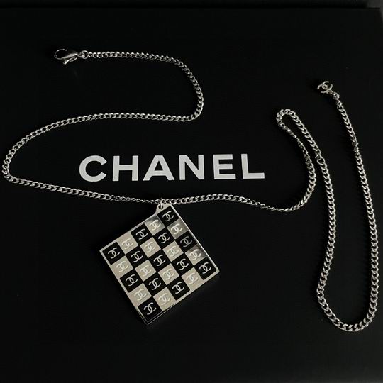 Chanel necklace 12lyh230 (7)