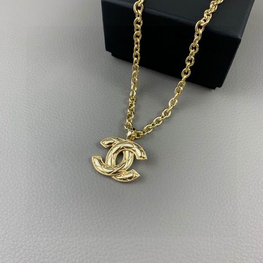 Chanel necklace 12lyh239 (2)