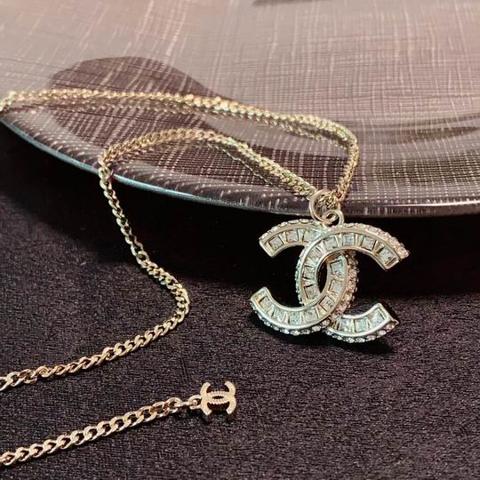 Chanel necklace 12lyh240 (5)