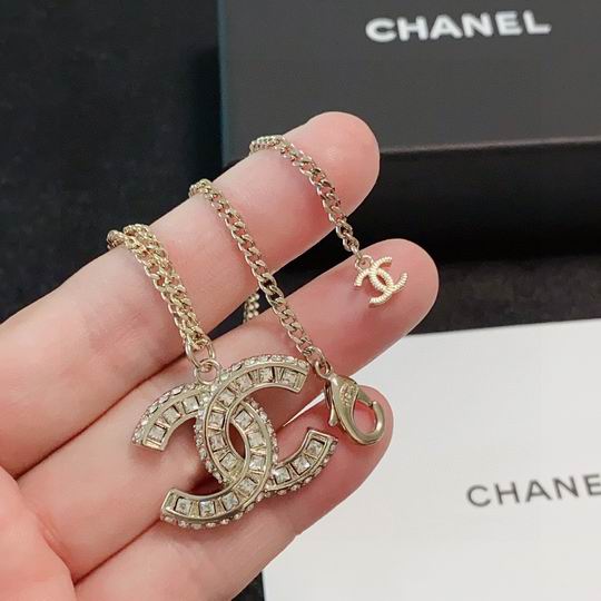 Chanel necklace 12lyh240 (6)