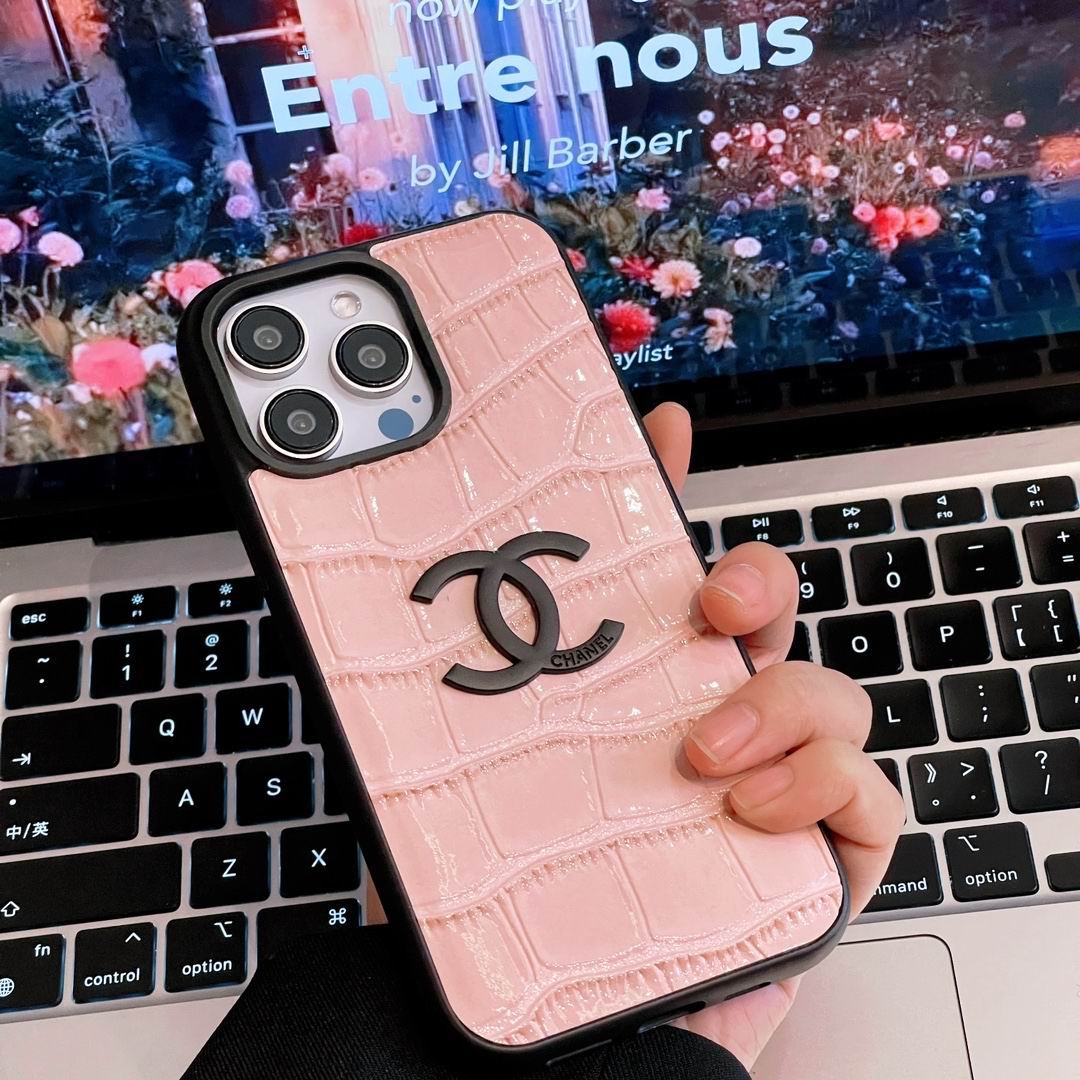 Chanel phone shell  (7)