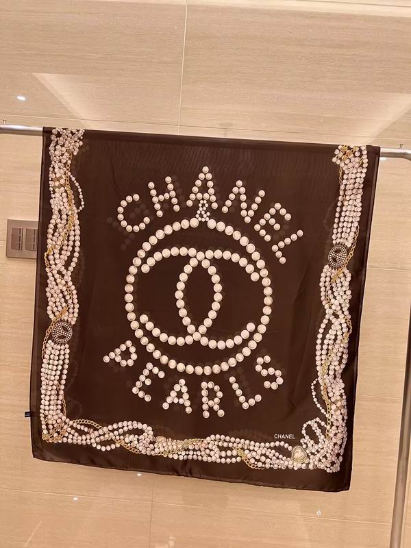 Chanel silk scarf 180X90cm E10 (1)