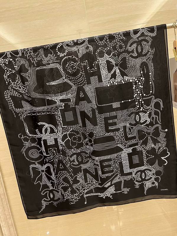 Chanel silk scarf 180X90cm E18 (1)