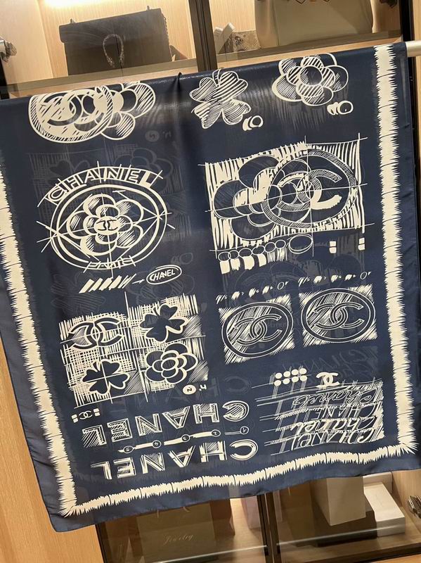 Chanel silk scarf 180X90cm E19 (2)