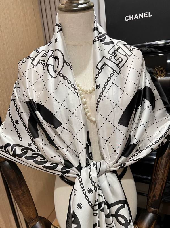 Chanel silk scarf 180X90cm E20 (3)