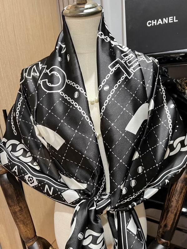 Chanel silk scarf 180X90cm E20 (5)