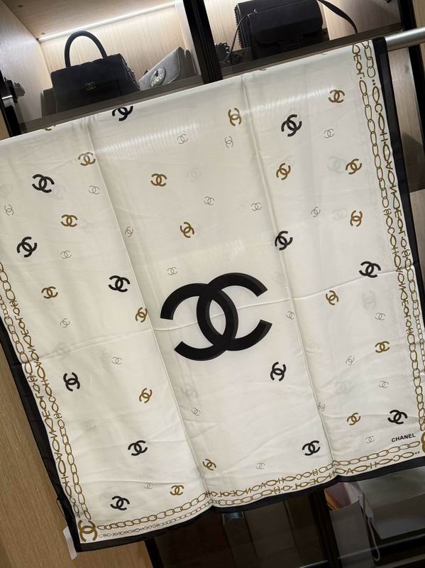 Chanel silk scarf 180X90cm E29 (3)