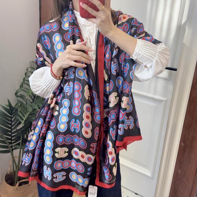 Chanel silk scarf 90-180cm E07 (10)