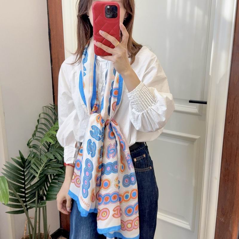 Chanel silk scarf 90-180cm E07 (2)