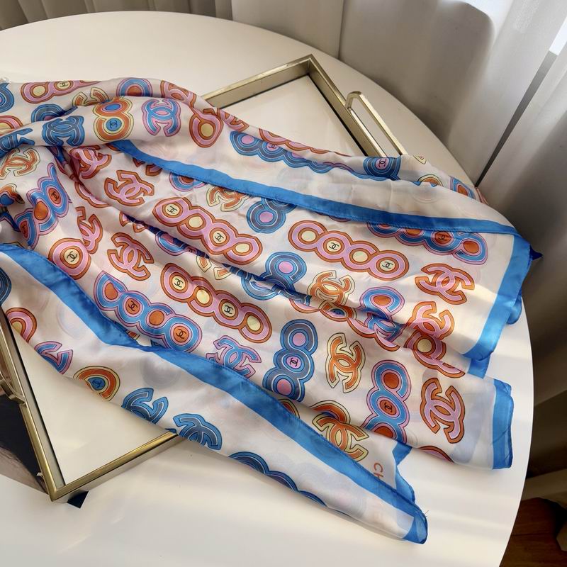 Chanel silk scarf 90-180cm E07 (6)